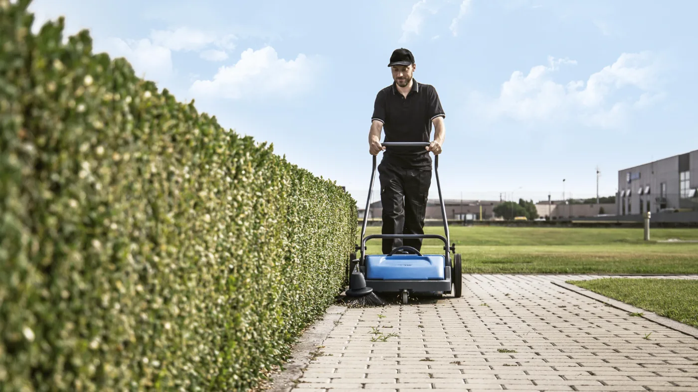 Hand-held sweeper — Contract Sweeping